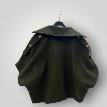 Capa oversize verde militar