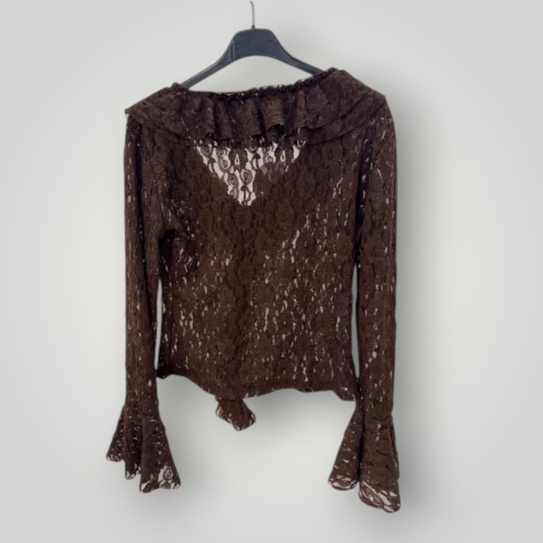 Parte trasera blusa encaje marrón